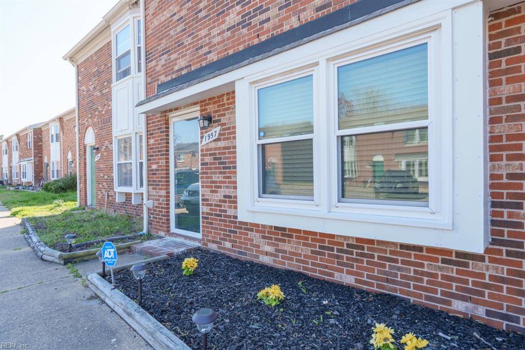 Virginia Beach, VA 23455,1957 Darnell DR