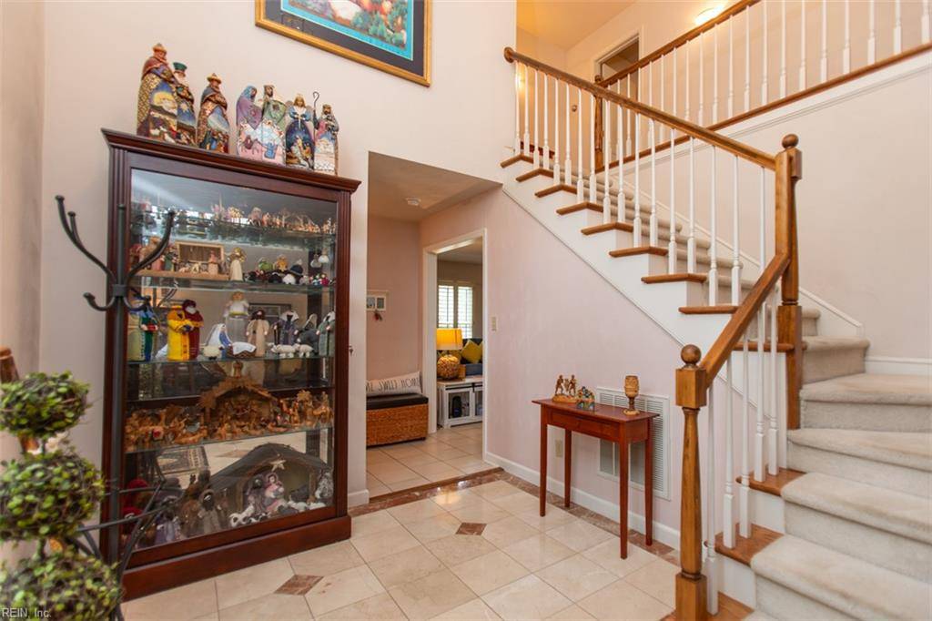 Smithfield, VA 23430,102 Sunrise Bluff LN