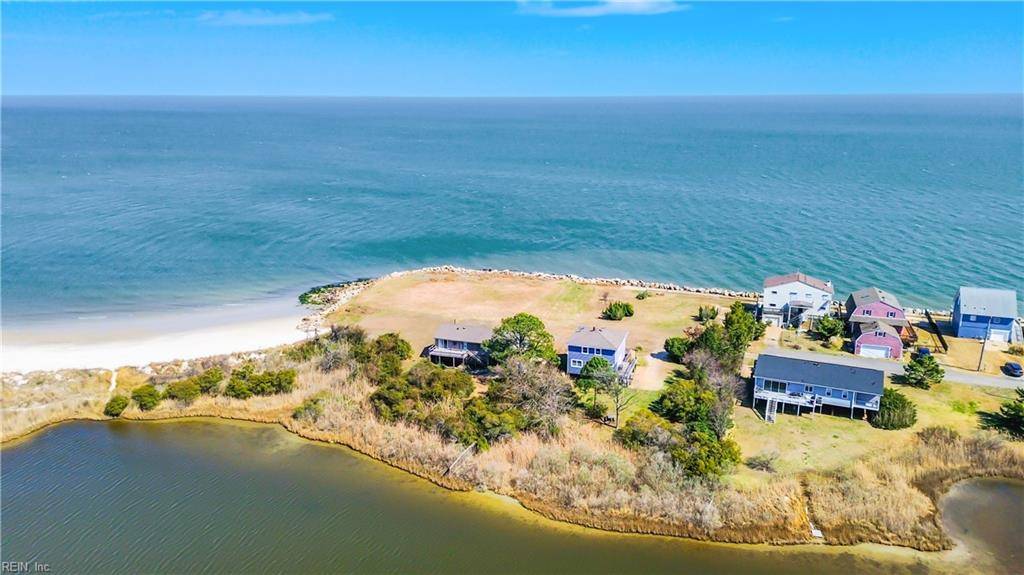Hampton, VA 23664,215 Lighthouse DR