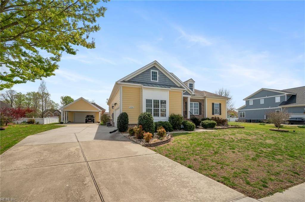 Suffolk, VA 23435,4304 Edgewater LN