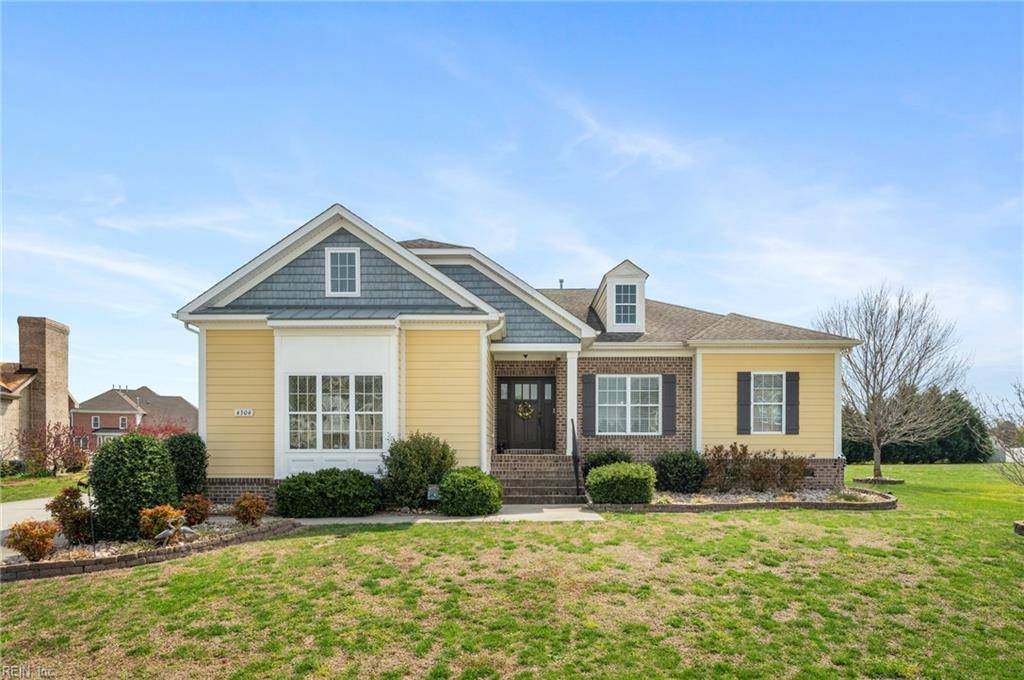 Suffolk, VA 23435,4304 Edgewater LN