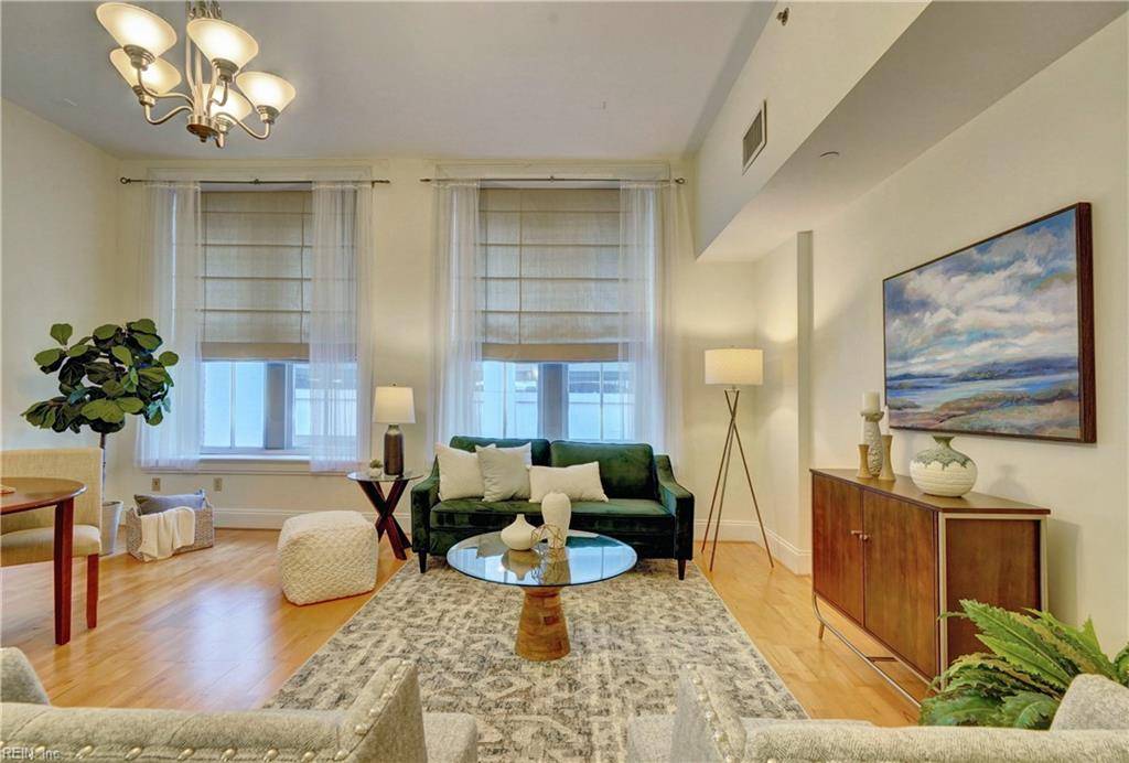 Norfolk, VA 23510,219 Granby Street #22
