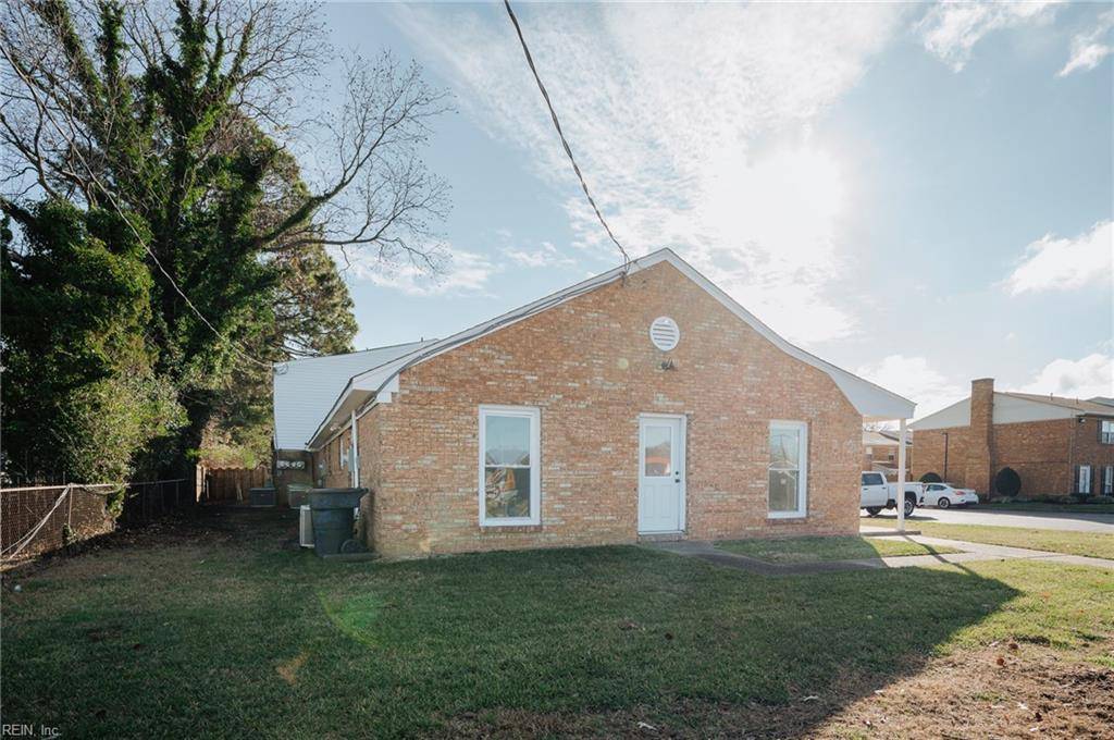 Virginia Beach, VA 23464,6124 Lexington CT #A