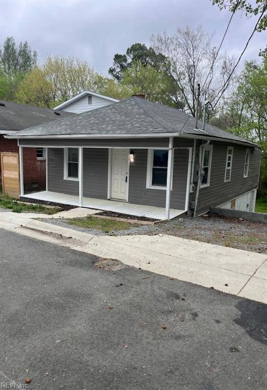 Suffolk, VA 23434,124 S 10th ST