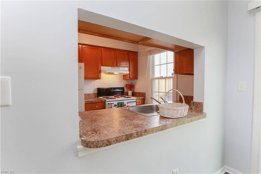 Virginia Beach, VA 23464,1315 Bridle Creek BLVD