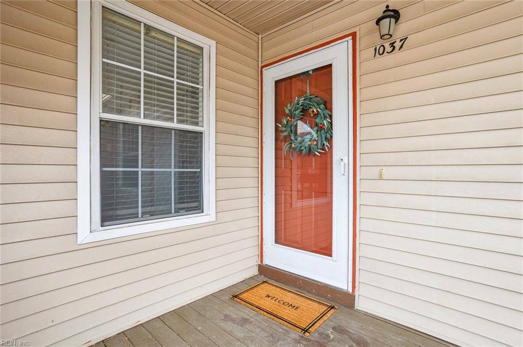 Virginia Beach, VA 23462,1037 Gas Light LN
