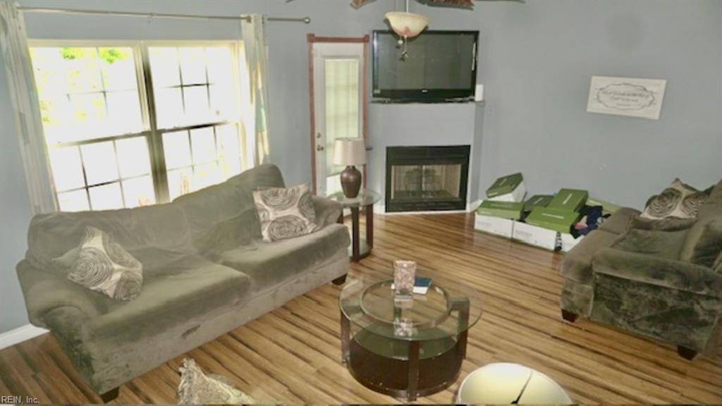 Virginia Beach, VA 23462,492 Baker RD