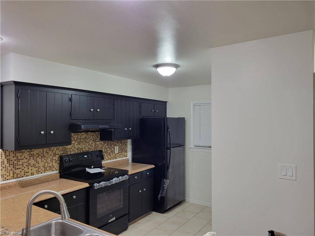 Hampton, VA 23669,108 Lantana LN #25