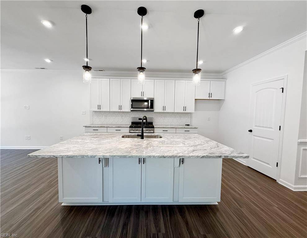 Newport News, VA 23608,1539 Waltham LN
