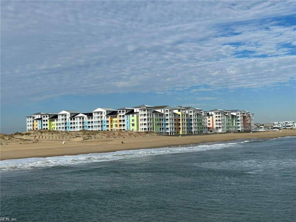 Virginia Beach, VA 23456,3738 Sandpiper RD #109B