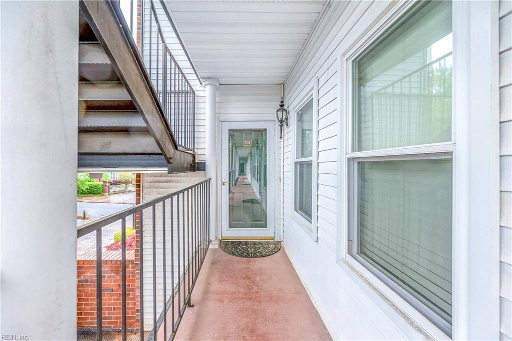 Norfolk, VA 23507,101 Westover AVE #201