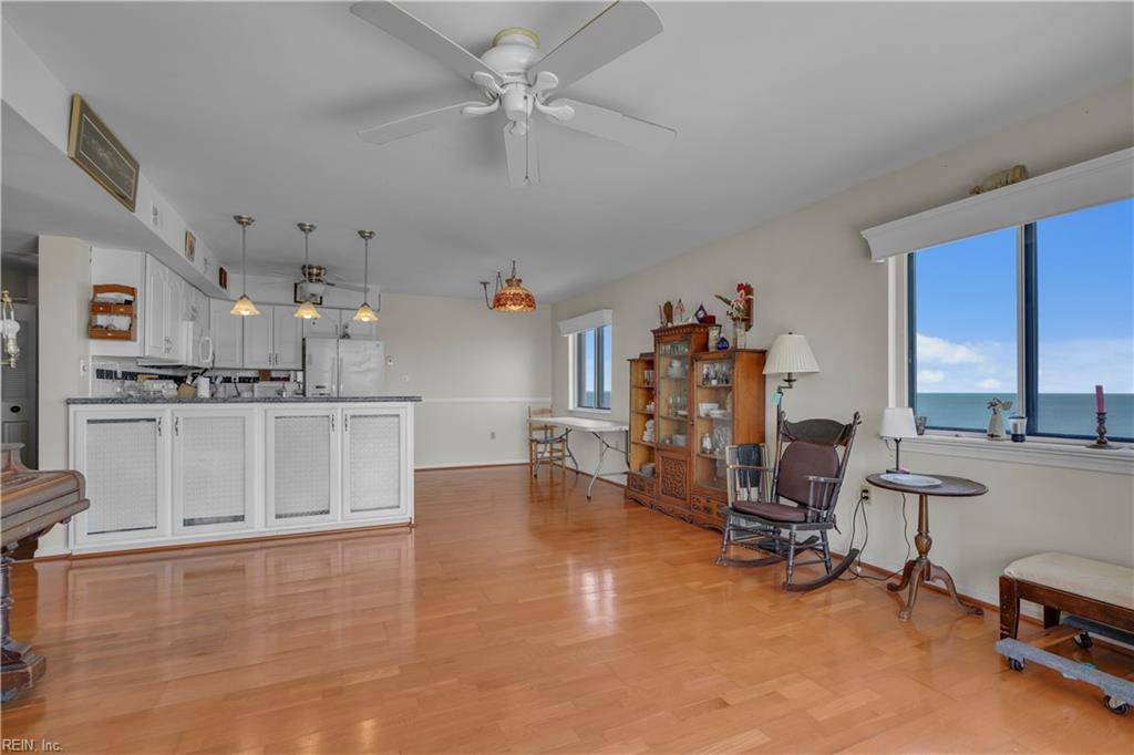 Norfolk, VA 23503,100 E Ocean View AVE #607