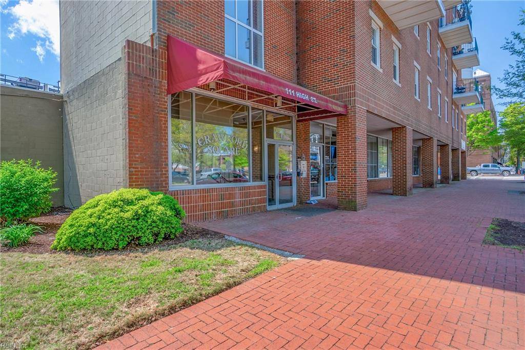 Portsmouth, VA 23704,111 High ST #202