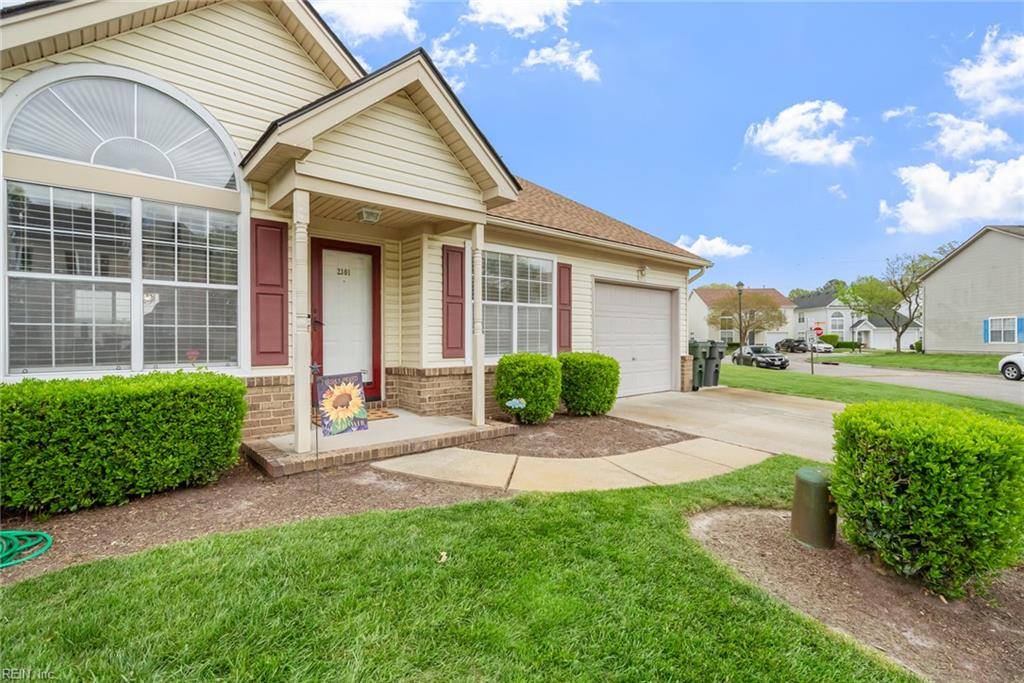 Chesapeake, VA 23325,2301 Tawnyberry LN