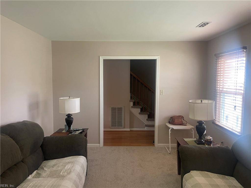Newport News, VA 23602,198 Lori CIR