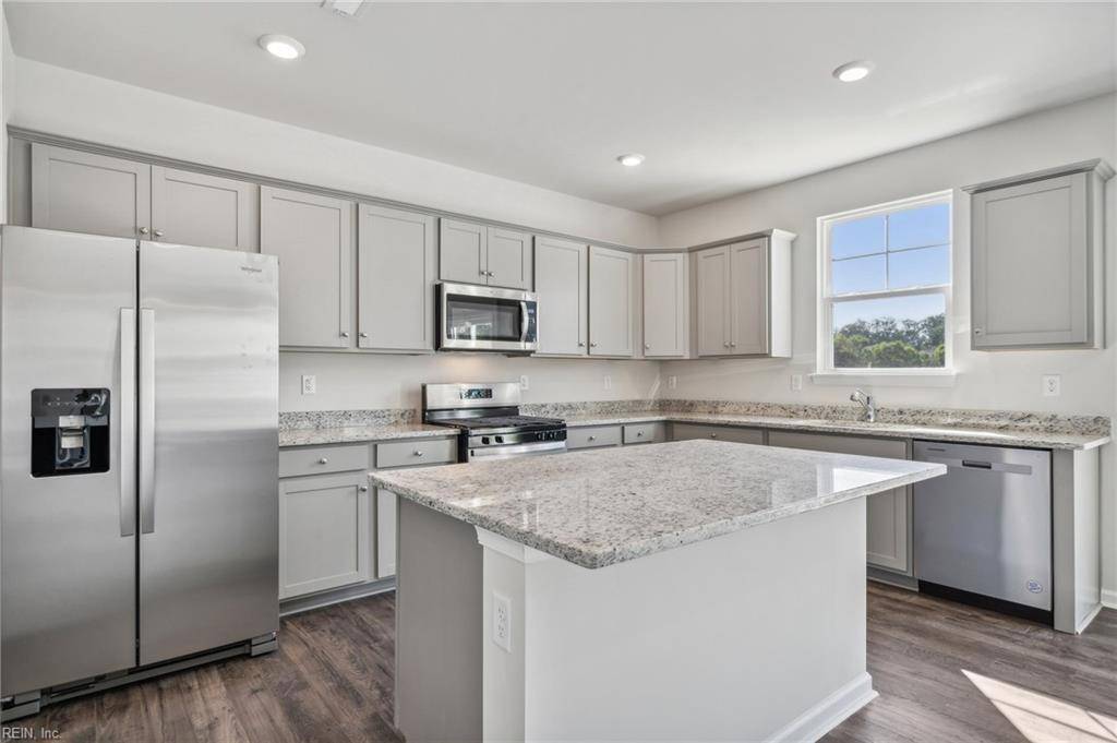 Suffolk, VA 23435,3021 Dalton CIR