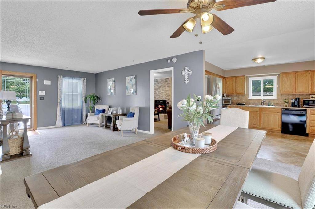 Virginia Beach, VA 23464,4904 Aquarius CT