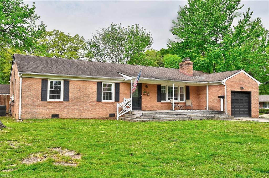 Newport News, VA 23608,895 Catalina DR