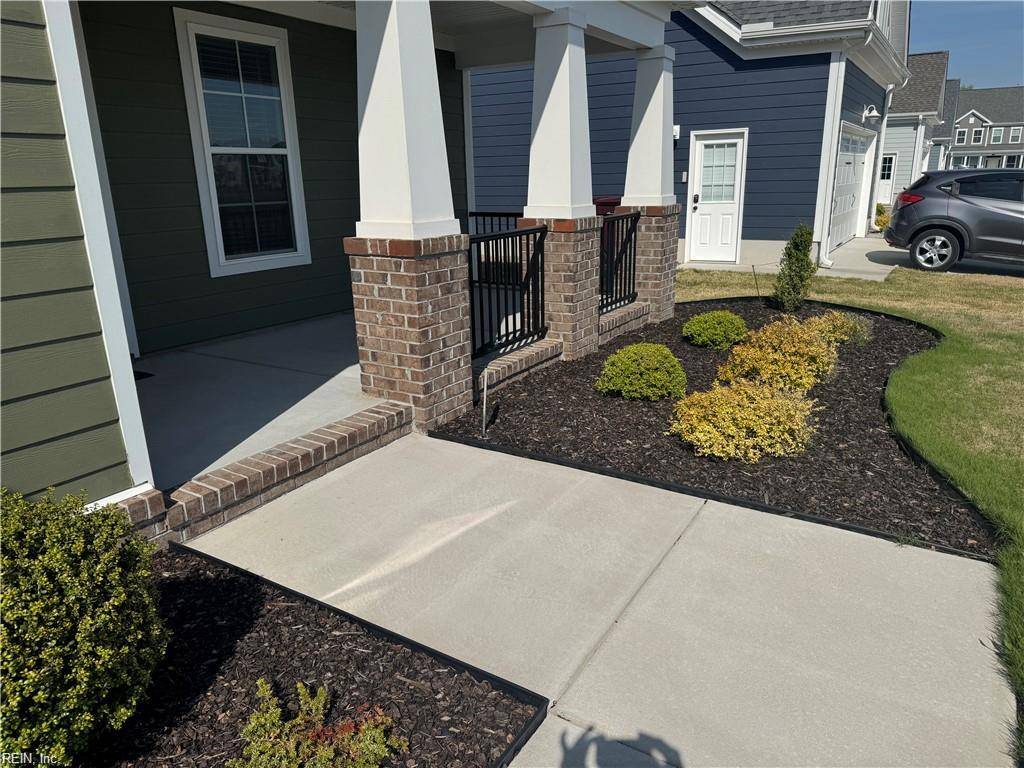 Chesapeake, VA 23321,2227 Captiva LN