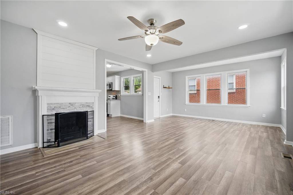 Hampton, VA 23661,237 Pochin PL