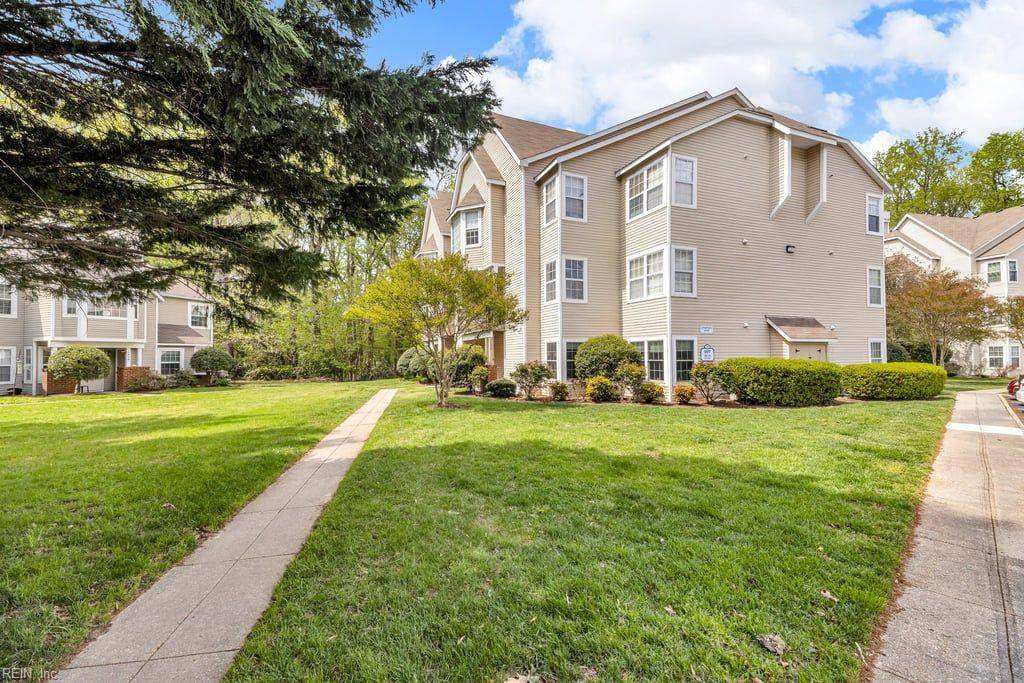 Williamsburg, VA 23185,107 Stratford DR #I