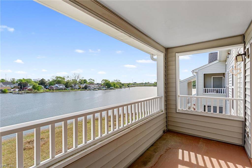 Hampton, VA 23669,231 Island Cove CT #C