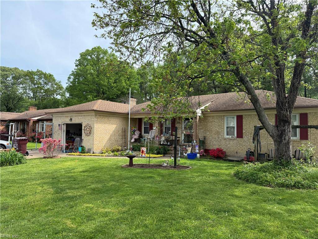 Chesapeake, VA 23323,621 Baywood TRL