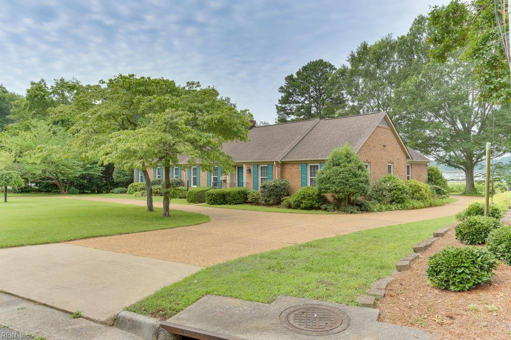 Newport News, VA 23602,623 Haystack Landing RD