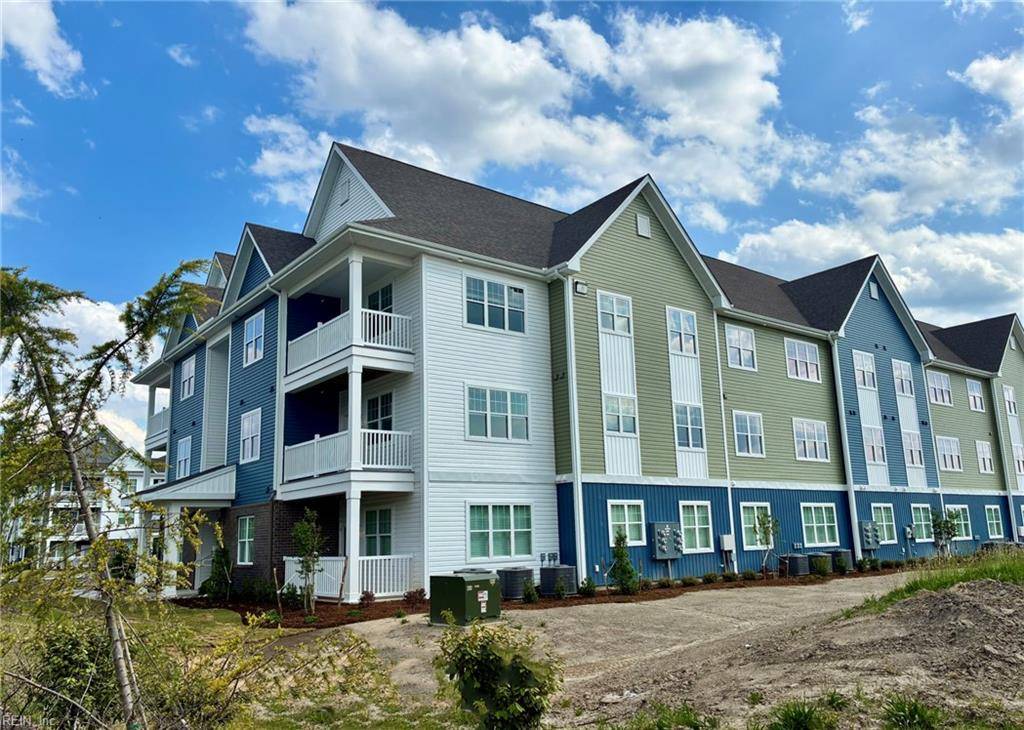 Virginia Beach, VA 23456,1720 Vankar Drive #305