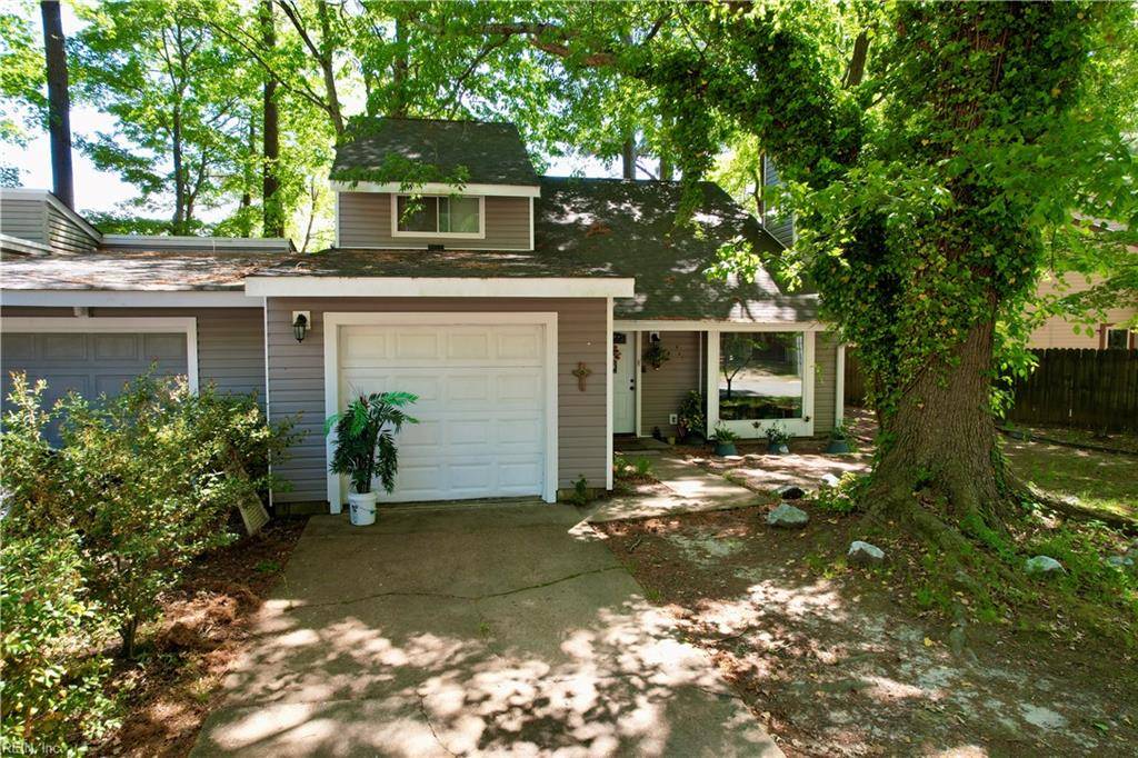 Newport News, VA 23608,820 Pine Tree CT