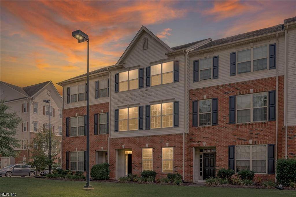 Newport News, VA 23601,148 Hemisphere CIR