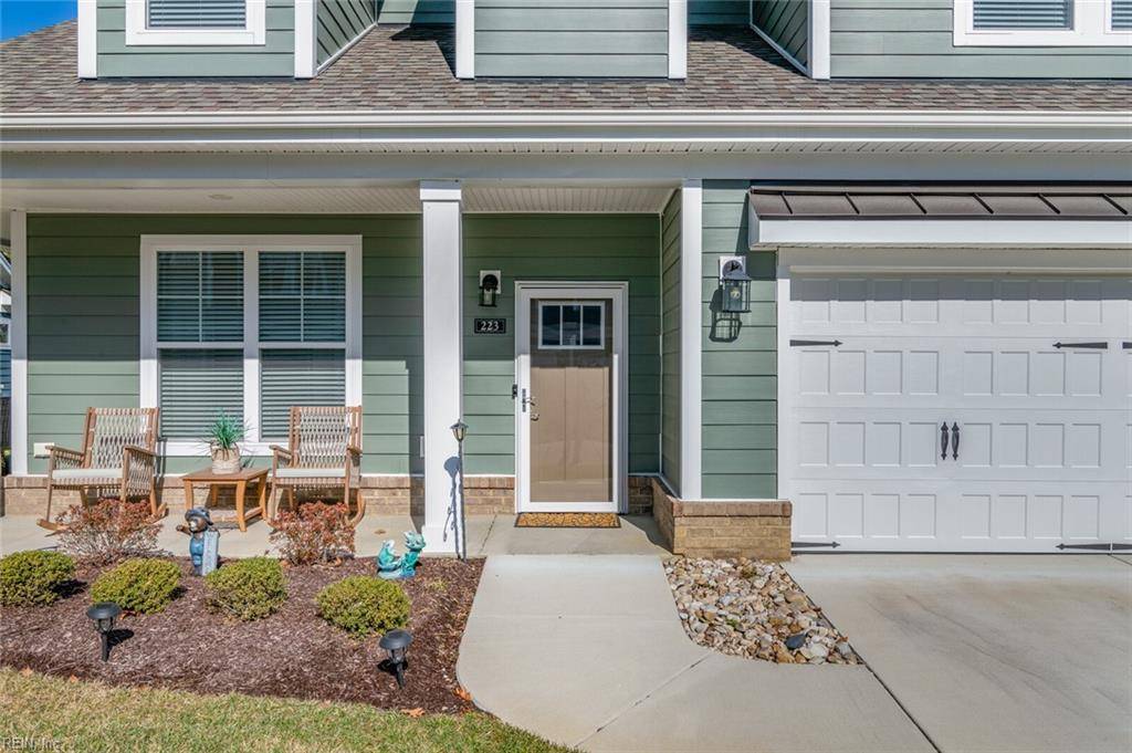 Suffolk, VA 23435,223 Creek Front LN