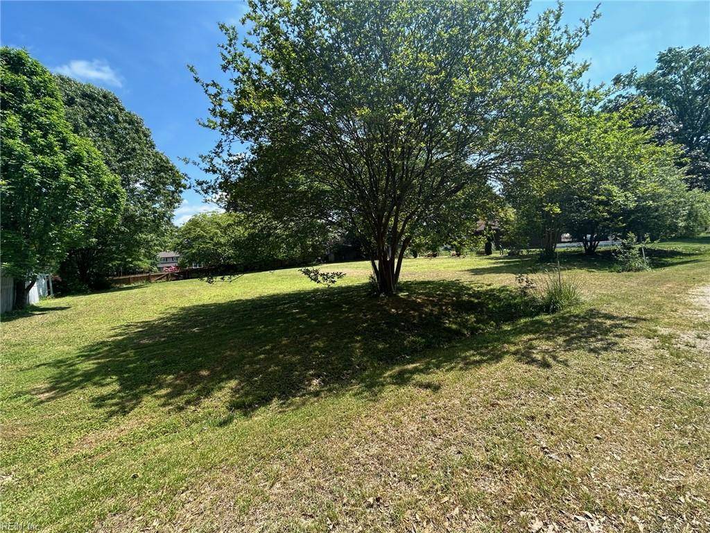 Williamsburg, VA 23185,495 Neck O Land RD