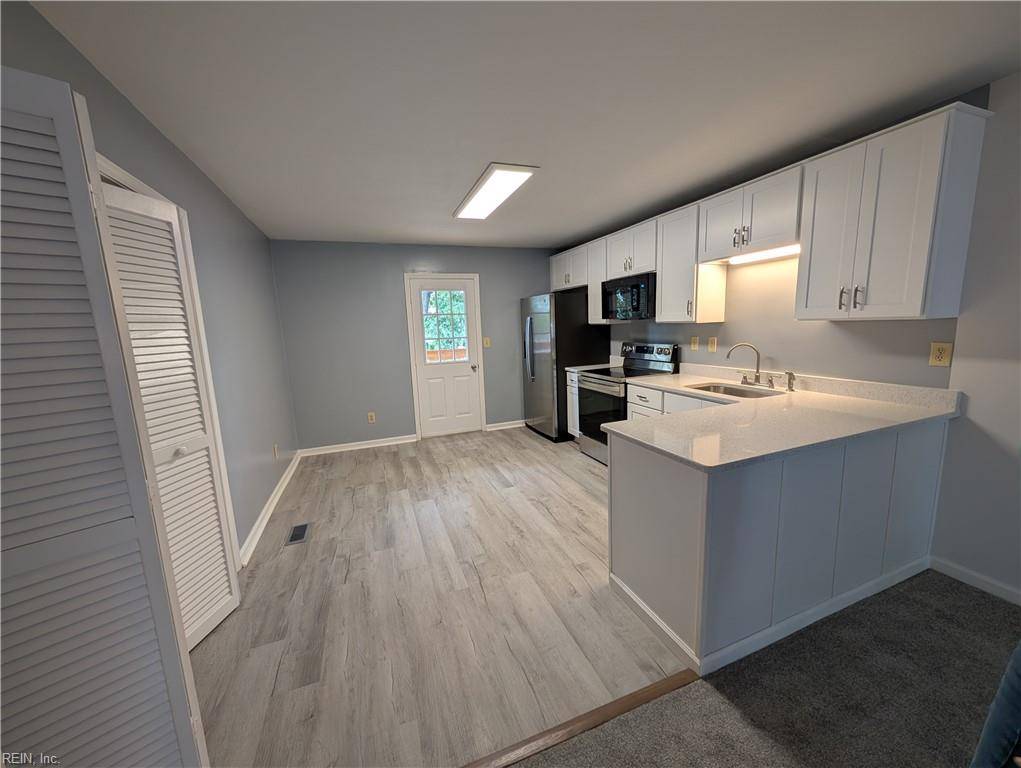 Norfolk, VA 23503,225 A  View AVE #107