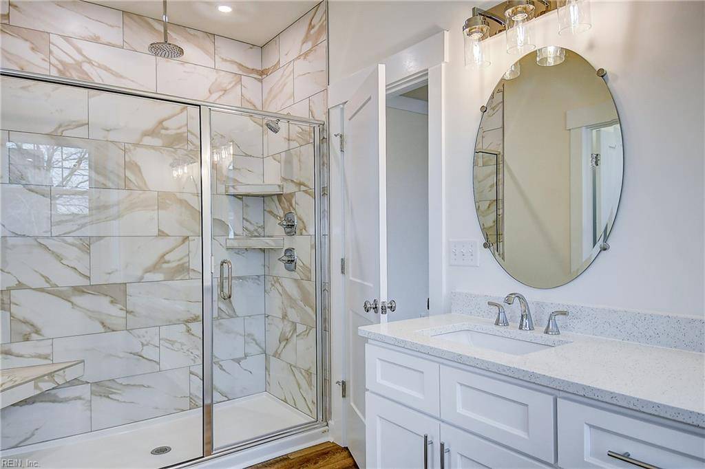 Chesapeake, VA 23320,723 Flatrock LN