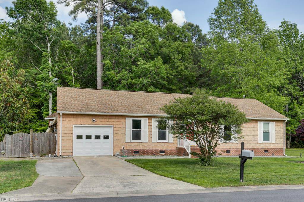 Suffolk, VA 23434,814 Haskins DR
