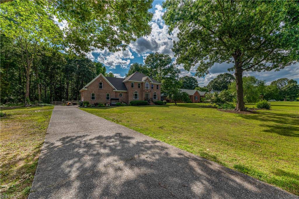 Yorktown, VA 23692,815 Dandy Loop RD