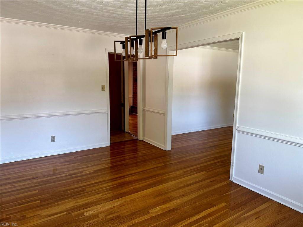 Virginia Beach, VA 23454,436 Longleaf RD
