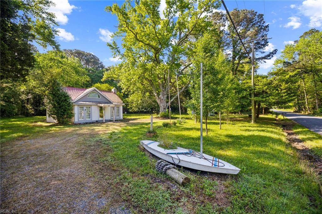 Hudgins, VA 23076,79 Gwynnsville RD