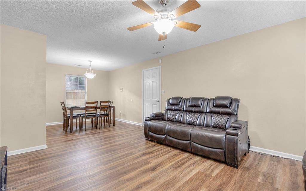 Newport News, VA 23608,187 N Hunt Club RN