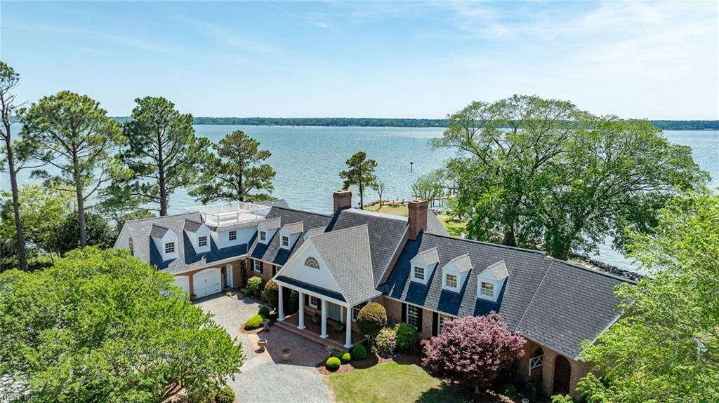 Hayes, VA 23072,6454 Carmines Island LN
