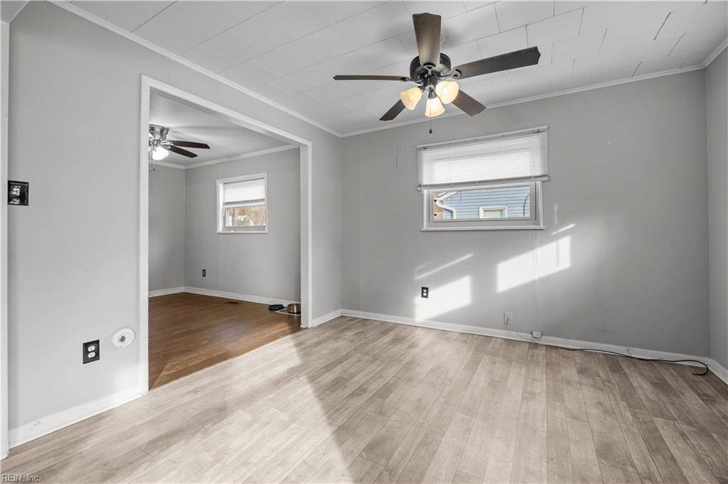 Portsmouth, VA 23703,5818 Bertrand ST