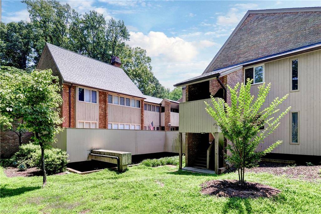 Williamsburg, VA 23185,376 Merrimac TRL #211