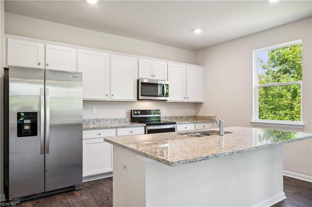 Suffolk, VA 23434,4035 Brians LN