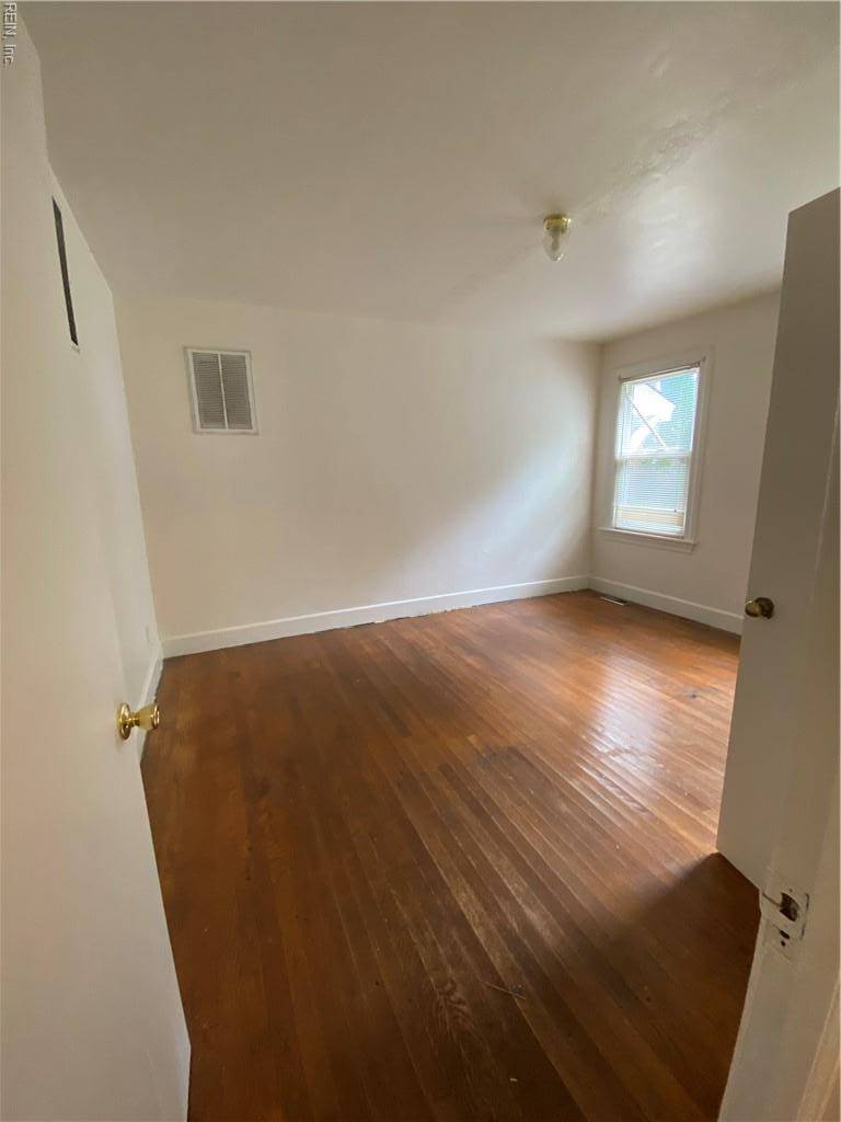 Norfolk, VA 23513,3814 Lenoir CIR
