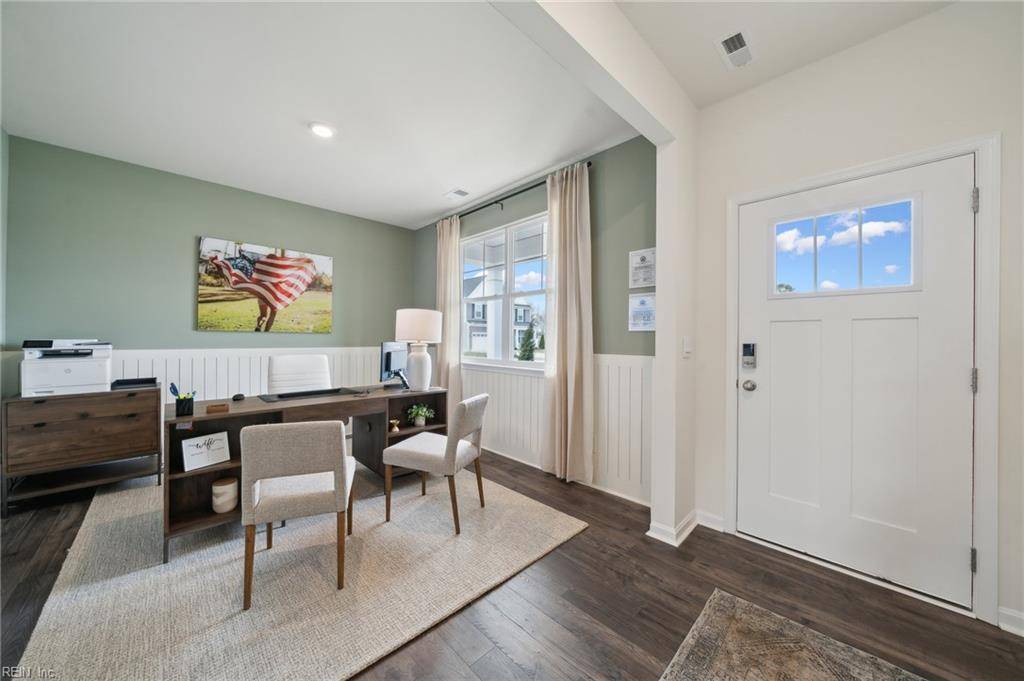 Elizabeth City, NC 27909,104 Genoa DR