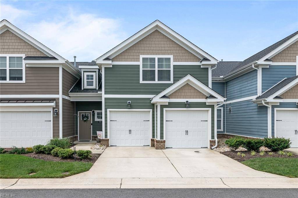 Suffolk, VA 23435,214 Retreat DR