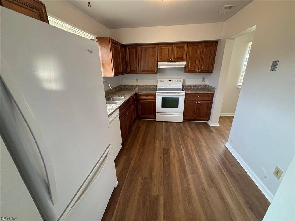 Virginia Beach, VA 23462,601 Charles CT