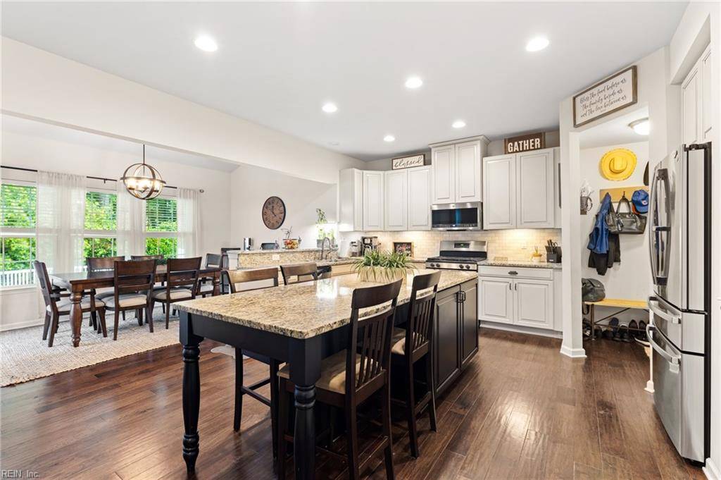 Hampton, VA 23666,304 Michael Selby DR