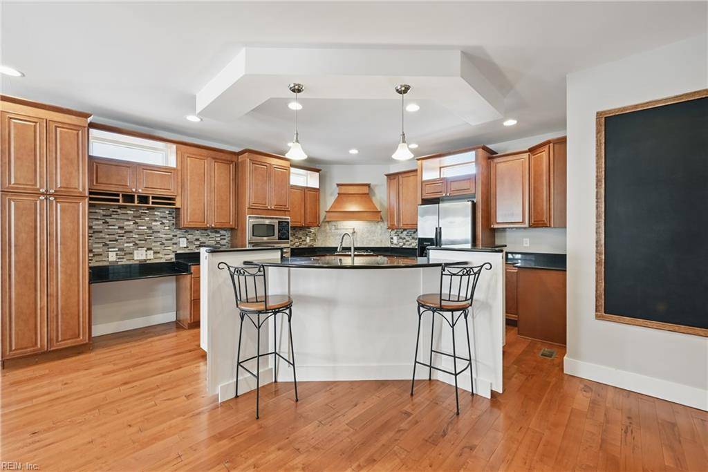 Norfolk, VA 23518,9628 7th Bay ST #A